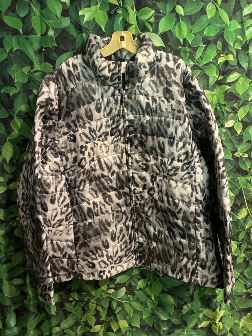 Alfred Dunner Women's Grey Leopard Print Puffer Jacket